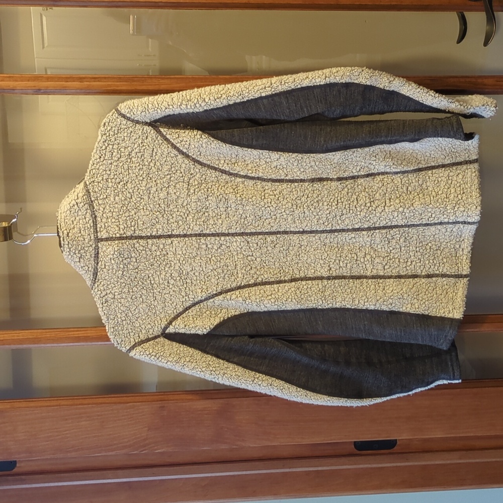 Kuhl Women's Alfpaca Fleece Jacket - Picture 2 of 3